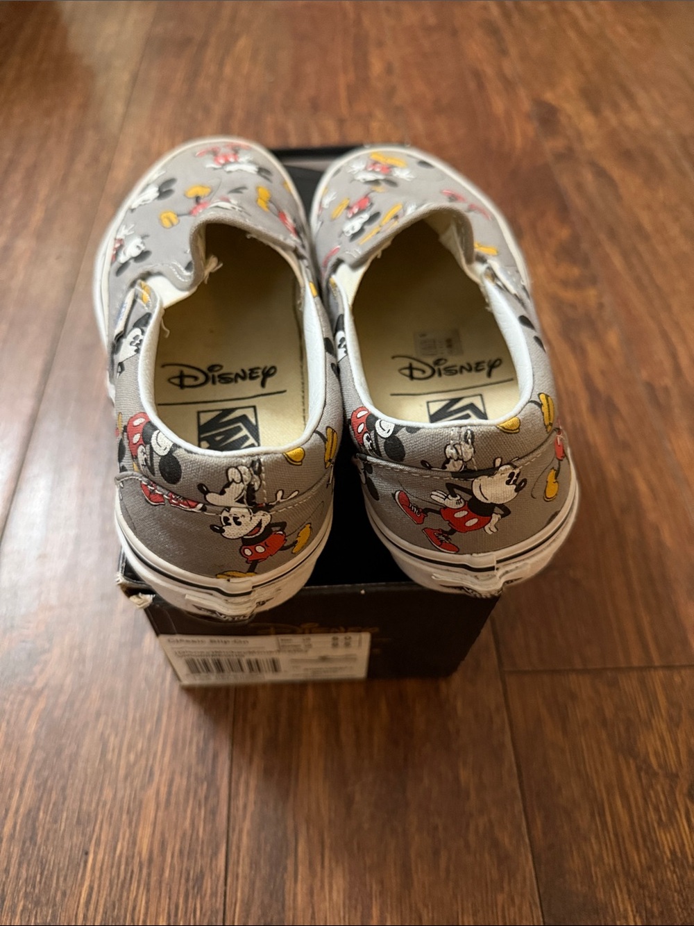 Vans Women Gray Slip-On Sneakers with Mickey Mouse Print - Picture 4 of 5